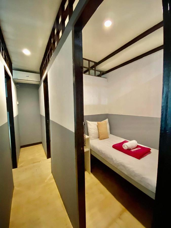 Amax Inn Makati Makati City Exterior foto