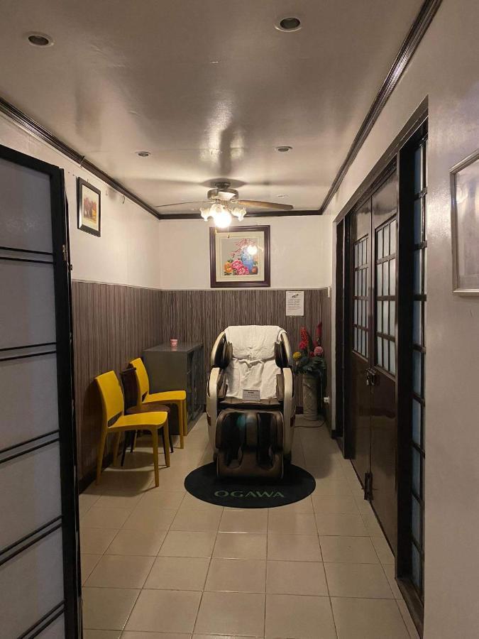 Amax Inn Makati Makati City Exterior foto